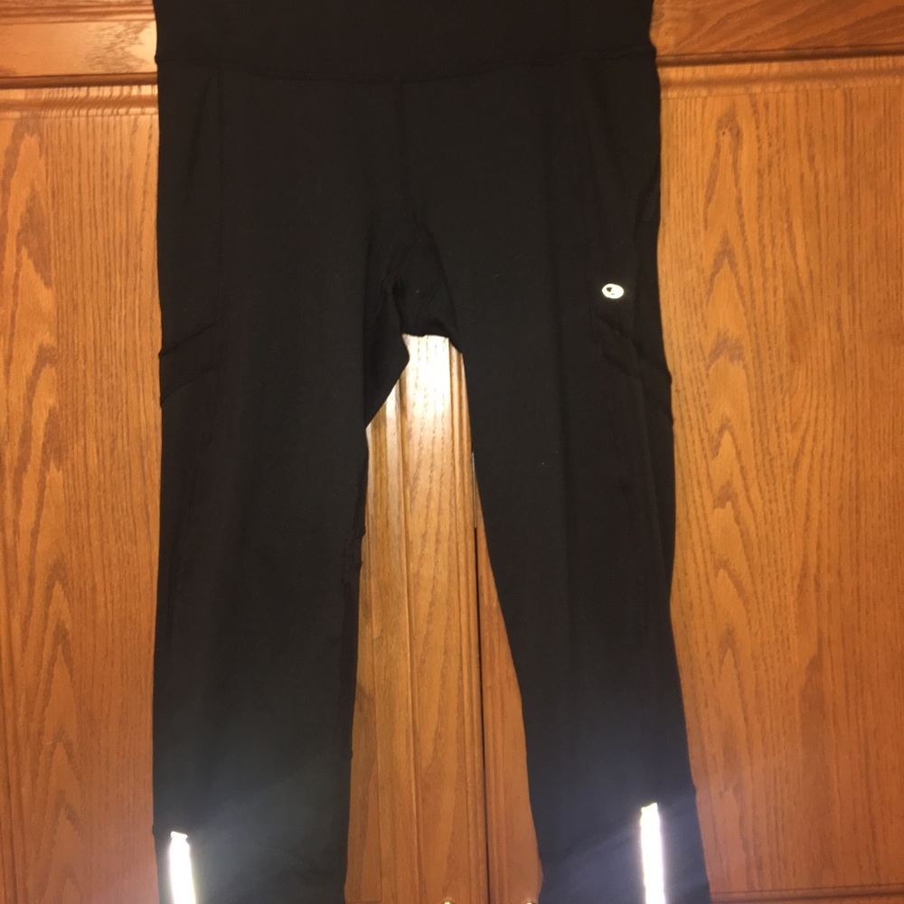 Workout capris